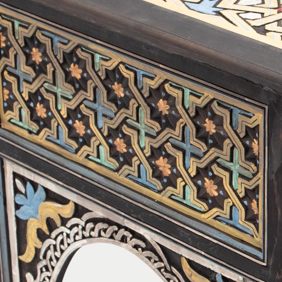 Handcrafted Moroccan Mosaic Side Table : Roeya