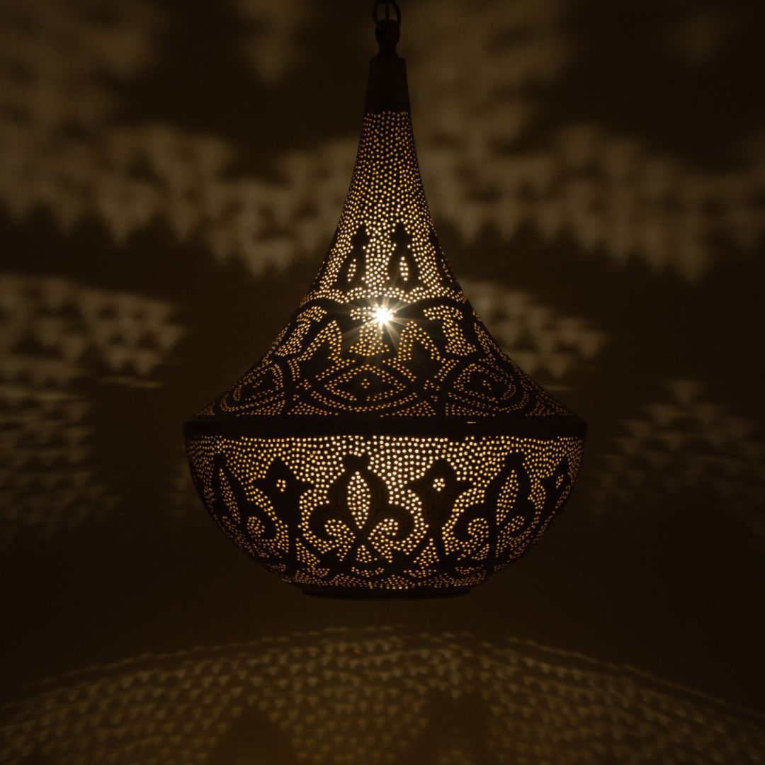 Inara : Hand-Etched Moroccan Brass Pendant Light
