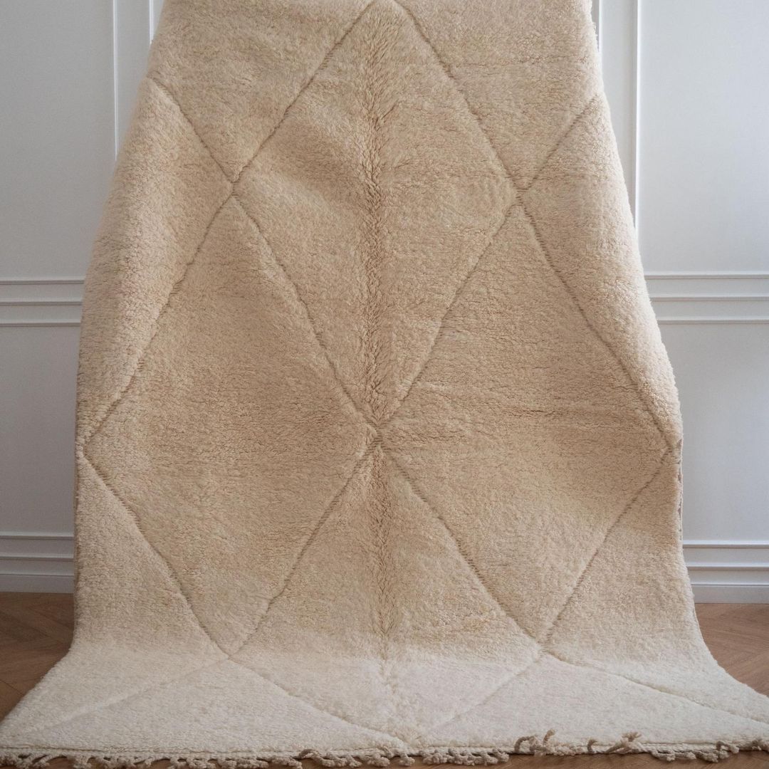 Anzar - Handmade Moroccan Berber Beni Ourain : 1.5x2.5 ft | 45x75 cm - 100 % Moroccan Wool