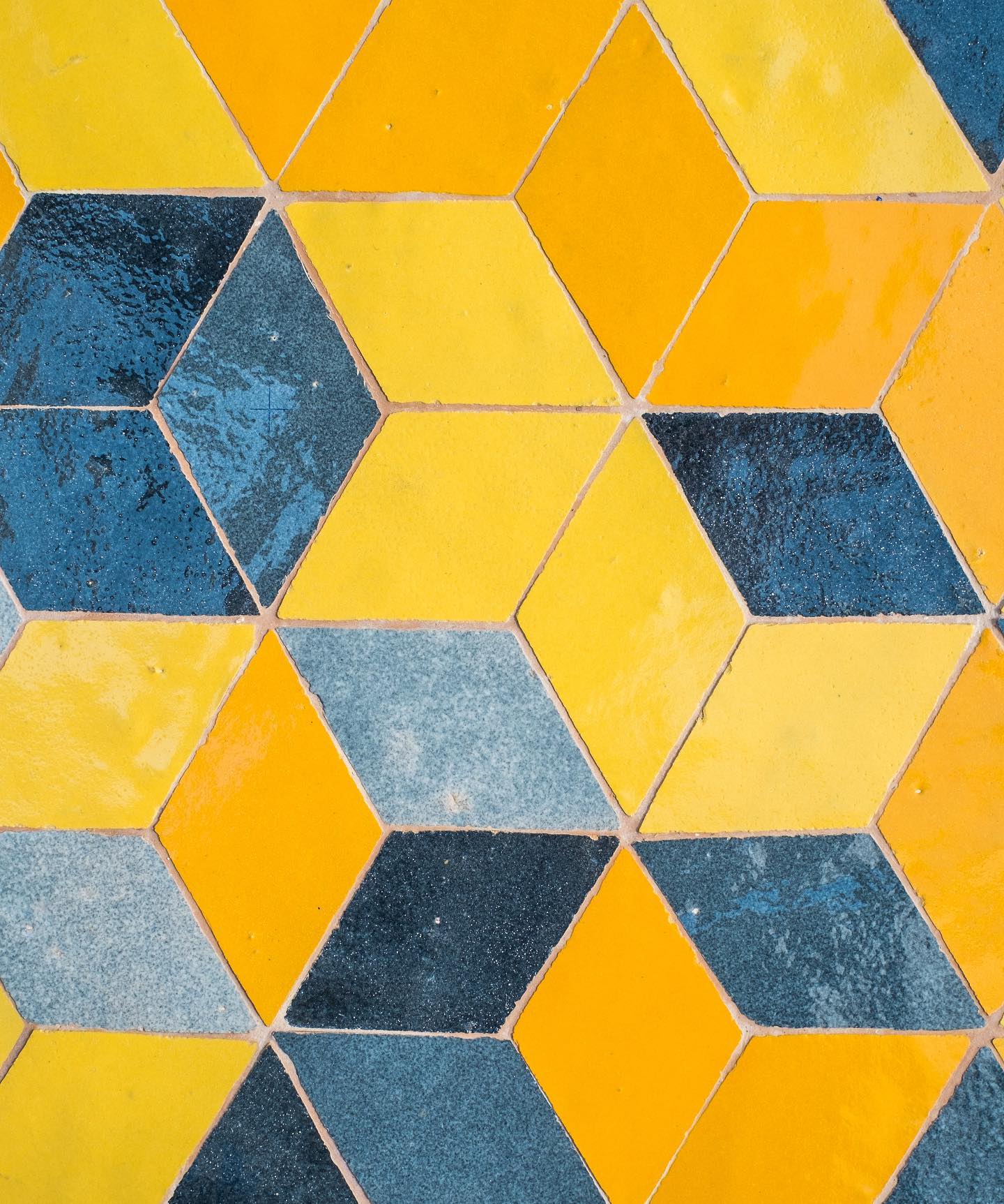 Authentic Moroccan Handmade Zellige Tile Coffee Table : Oasis