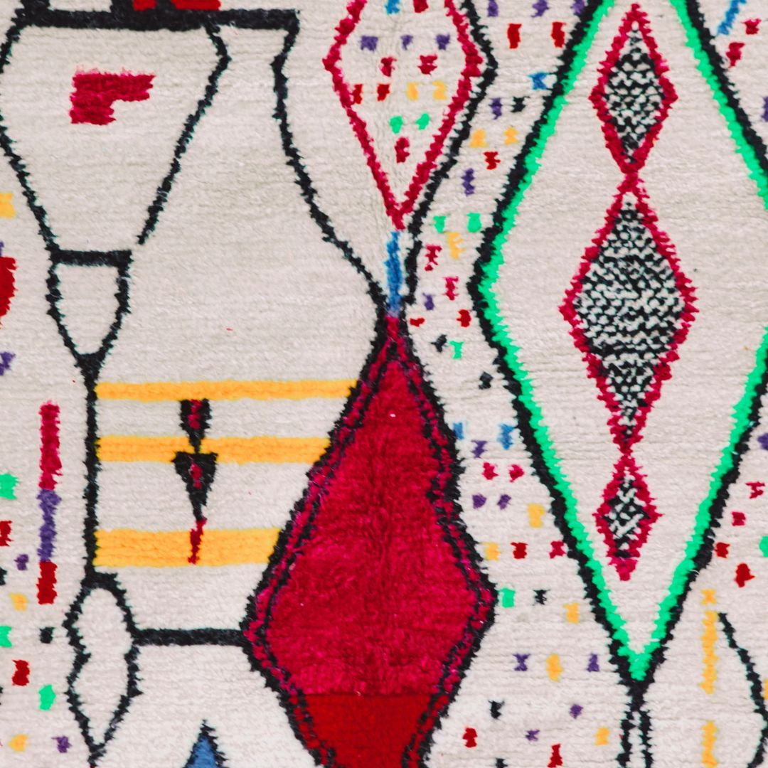 Aytma - Handmade Moroccan Berber Boujaad Rug - 72"W x 96"H - 100 % handcrafted moroccan wool