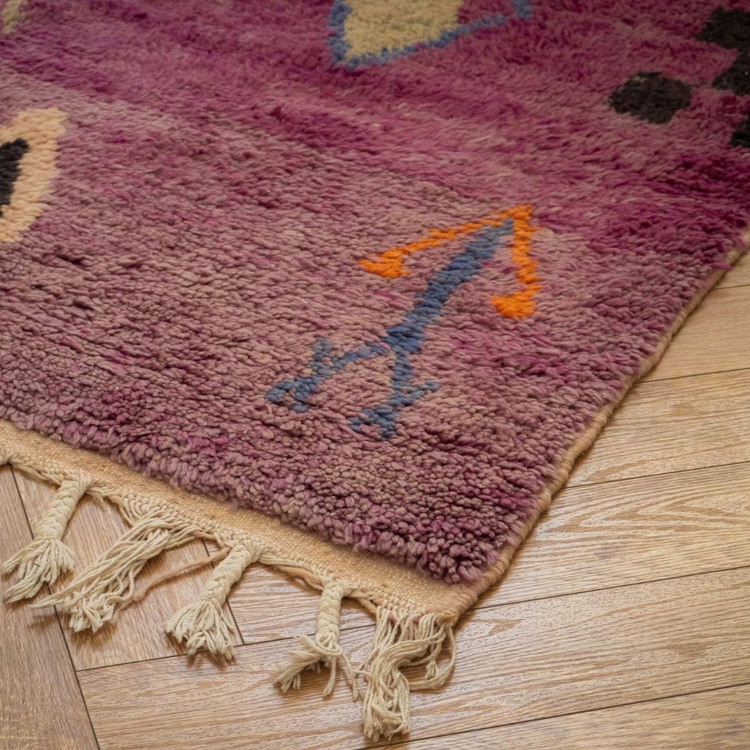 Handmade Moroccan Berber Boujaad rug : Tanina