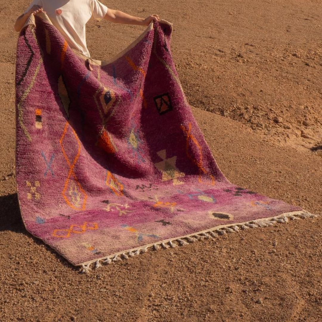 Handmade Moroccan Berber Boujaad rug : Tanina