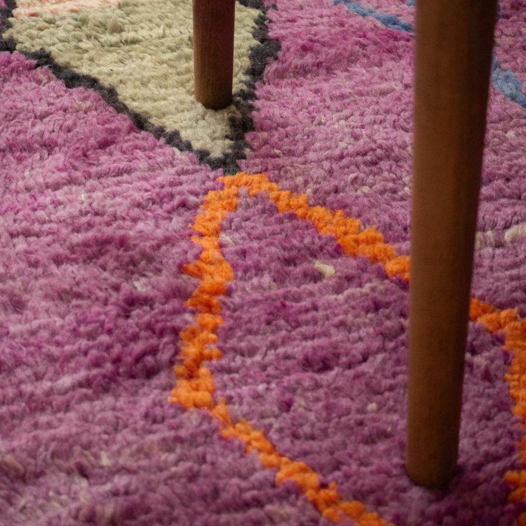 Handmade Moroccan Berber Boujaad rug : Tanina