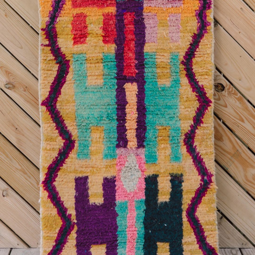 Tiziri - Handmade Moroccan Berber Boujaad Runner Rug - 30"W x 107"H