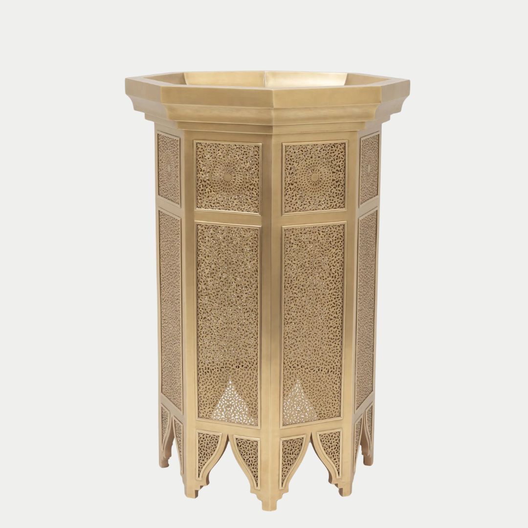 طاولة جانبية مغربية مصنوعة يدويًا من عرق اللؤلؤ: زمان