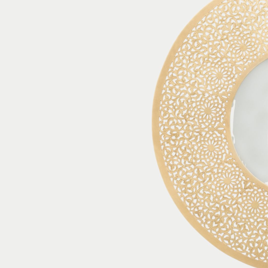 Konouze : Handmade Moroccan Brass Wall Mirror