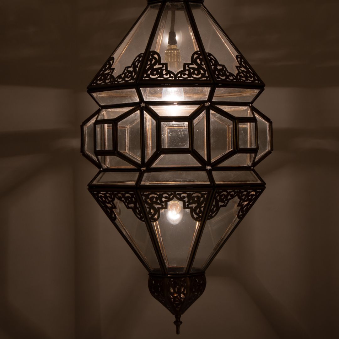 Saoussane : Handcrafted Moroccan Geometric Brass & Glass Pendant Lantern
