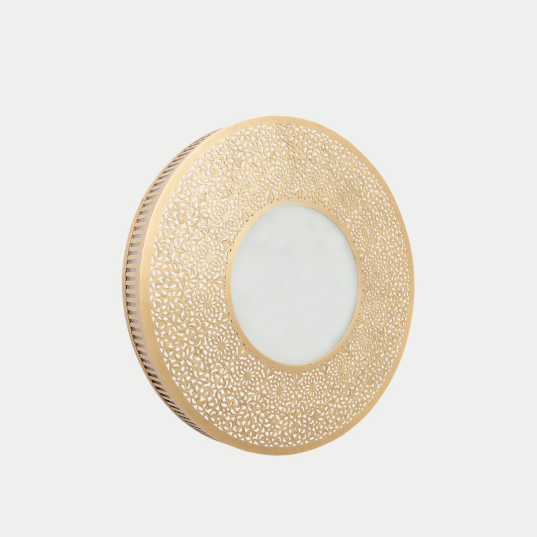 Konouze : Handmade Moroccan Brass Wall Mirror